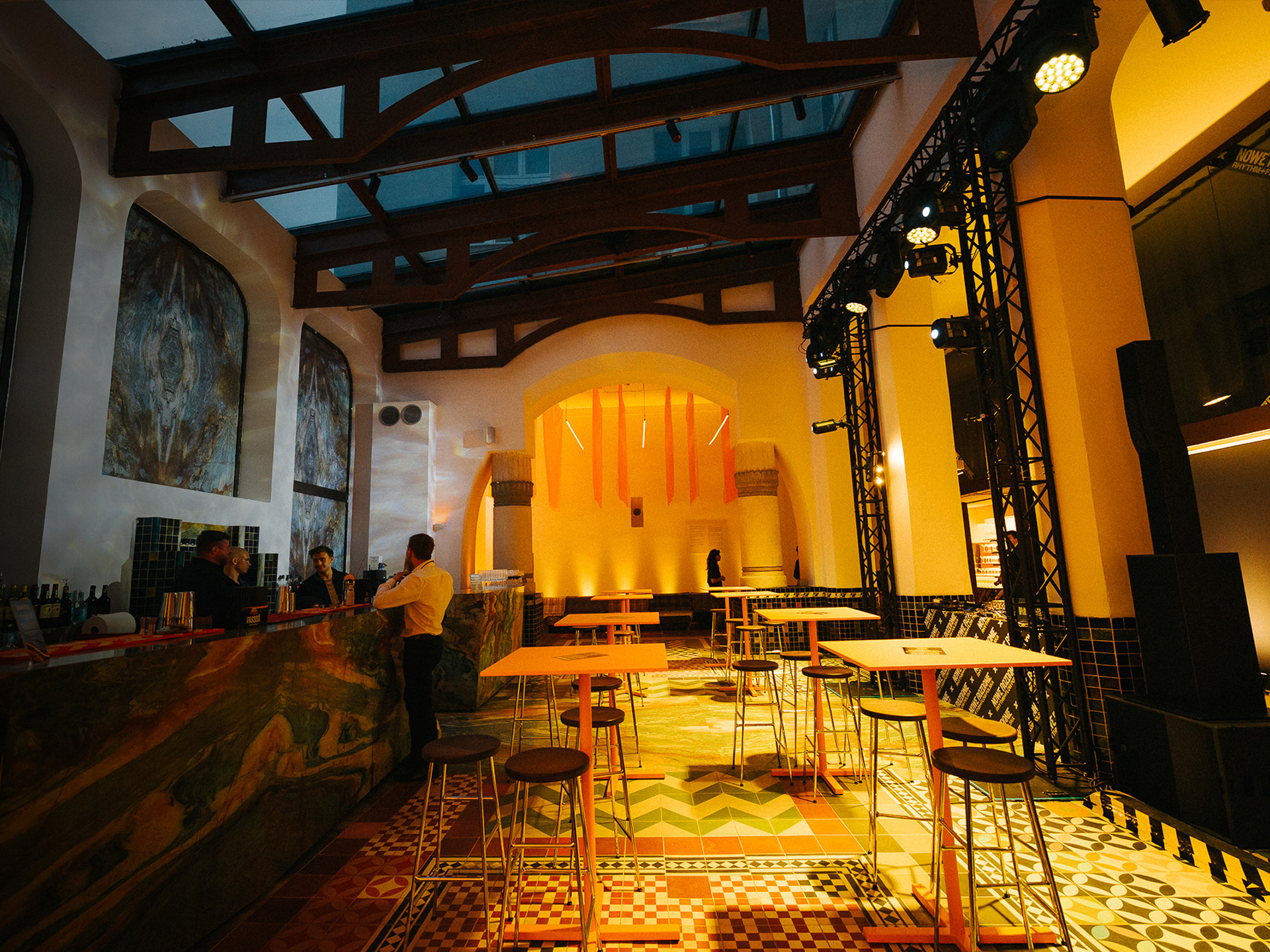 Event korporacyjny w Messalka Events – networking i koktajle